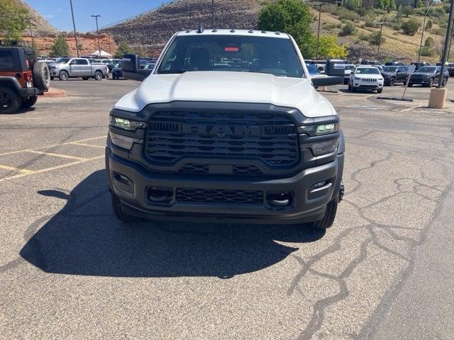 2025 RAM Ram 5500 Chassis Cab RAM 5500 TRADESMAN CHASSIS REGULAR CAB 4X4 84 CA
