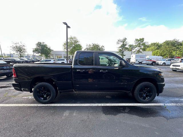 2025 RAM Ram 1500 RAM 1500 TRADESMAN QUAD CAB 4X4 64 BOX