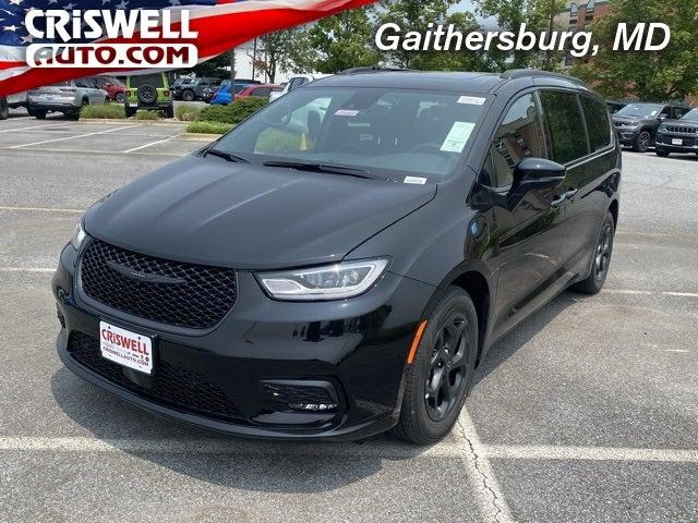 2025 Chrysler Pacifica Hybrid PACIFICA PLUG-IN HYBRID S APPEARANCE