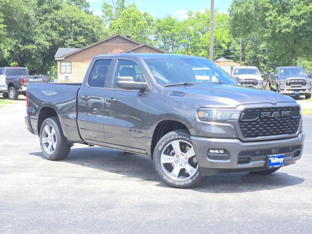 2025 RAM Ram 1500 RAM 1500 TRADESMAN QUAD CAB 4X2 64 BOX