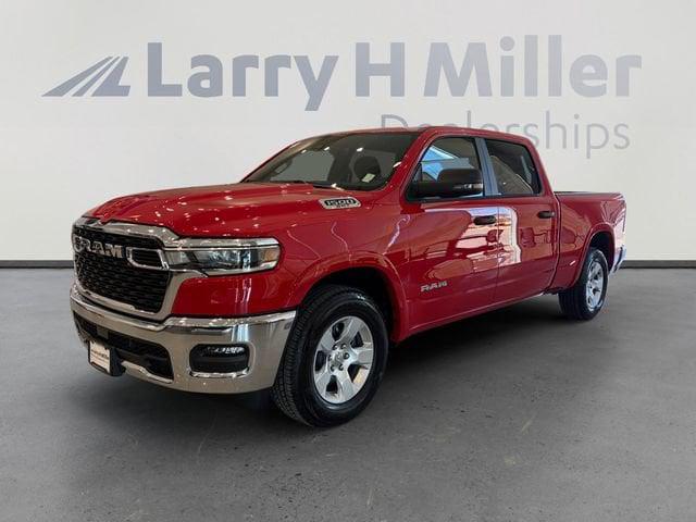2025 RAM Ram 1500 RAM 1500 BIG HORN CREW CAB 4X4 64 BOX
