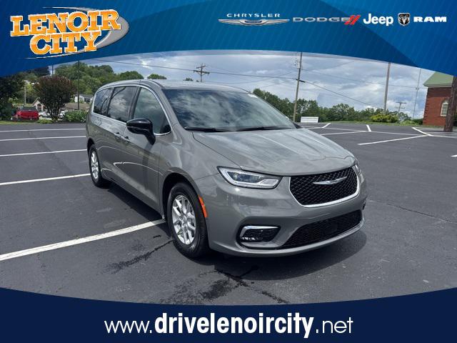 2025 Chrysler Pacifica PACIFICA SELECT