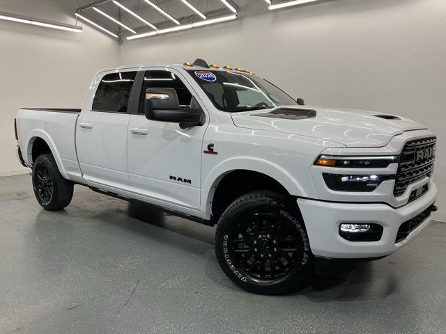 2025 RAM Ram 2500 RAM 2500 LIMITED CREW CAB 4X4 64 BOX