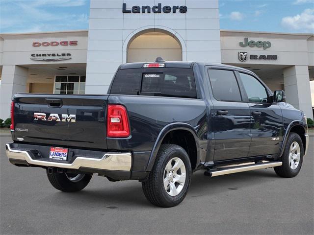2025 RAM Ram 1500 RAM 1500 BIG HORN CREW CAB 4X2 57 BOX
