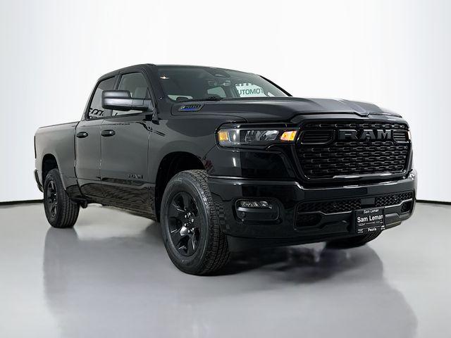 2025 RAM Ram 1500 RAM 1500 TRADESMAN QUAD CAB 4X4 64 BOX