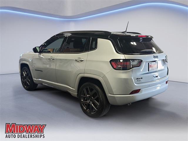 2025 Jeep Compass COMPASS LIMITED 4X4