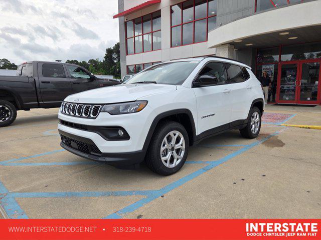 2025 Jeep Compass COMPASS LATITUDE 4X4