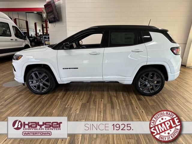2025 Jeep Compass COMPASS LIMITED 4X4