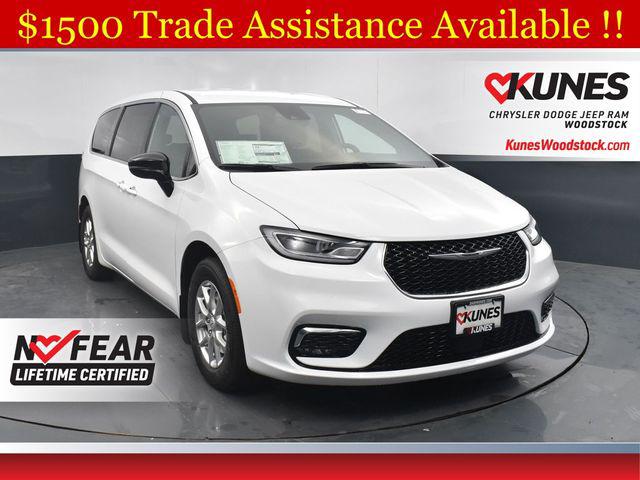 2025 Chrysler Pacifica PACIFICA SELECT