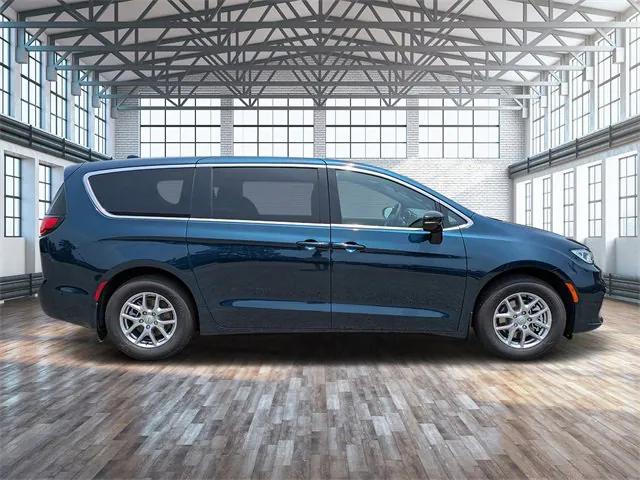 2025 Chrysler Pacifica PACIFICA SELECT
