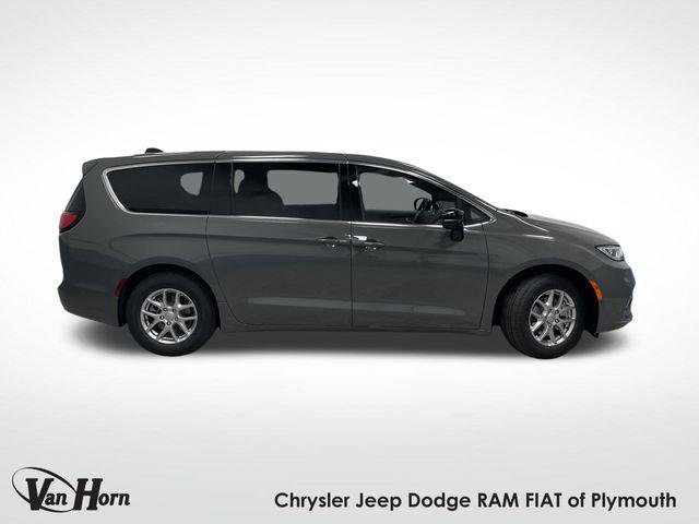 2025 Chrysler Pacifica PACIFICA SELECT