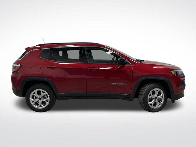 2025 Jeep Compass COMPASS LATITUDE 4X4 2025 Jeep Compass COMPASS LATITUDE 4X4
