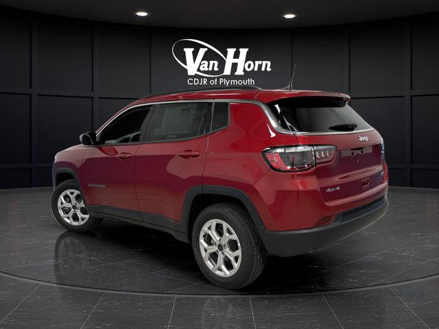 2025 Jeep Compass COMPASS LATITUDE 4X4