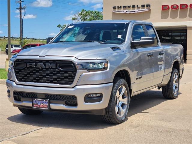 2025 RAM Ram 1500 RAM 1500 TRADESMAN QUAD CAB 4X2 64 BOX
