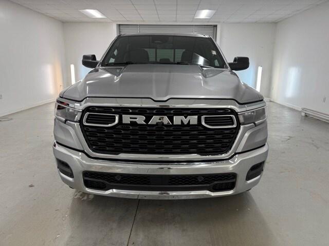 2025 RAM Ram 1500 RAM 1500 TRADESMAN CREW CAB 4X4 57 BOX