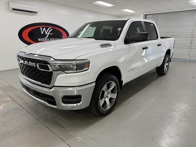 2025 RAM Ram 1500 RAM 1500 TRADESMAN CREW CAB 4X4 57 BOX
