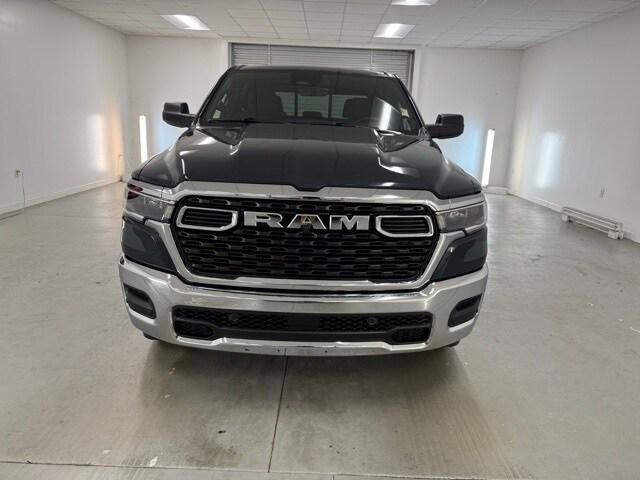 2025 RAM Ram 1500 RAM 1500 TRADESMAN CREW CAB 4X4 57 BOX