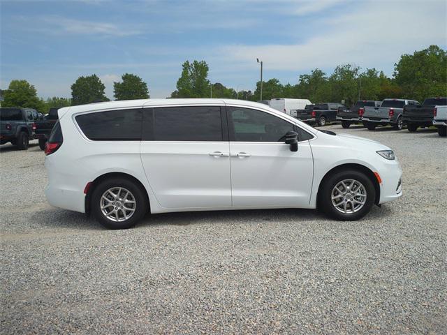 2025 Chrysler Pacifica PACIFICA SELECT