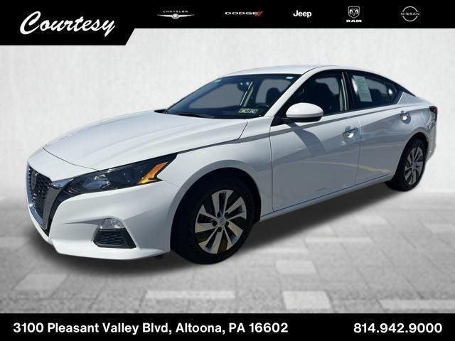2022 Nissan Altima S FWD for sale in Altoona, PA
