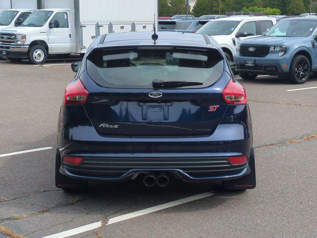 2017 Ford Focus ST