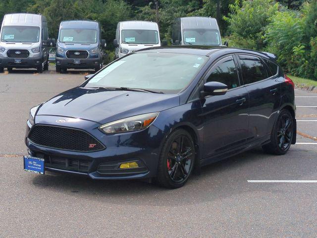 2017 Ford Focus ST