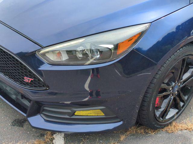 2017 Ford Focus ST