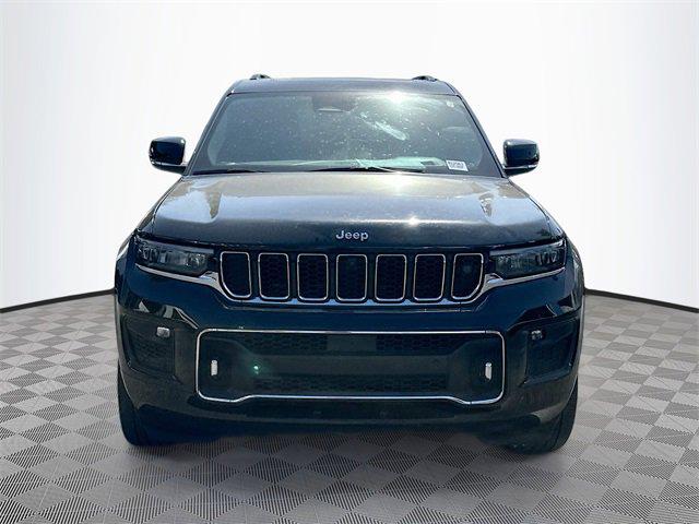 2022 Jeep Grand Cherokee L Overland 4x2