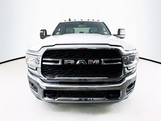 2024 RAM Ram 2500 RAM 2500 TRADESMAN CREW CAB 4X4 8 BOX