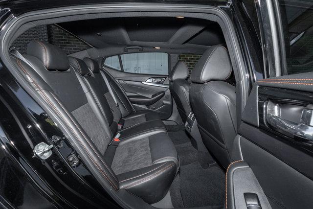 2023 Nissan Maxima SR Xtronic CVT
