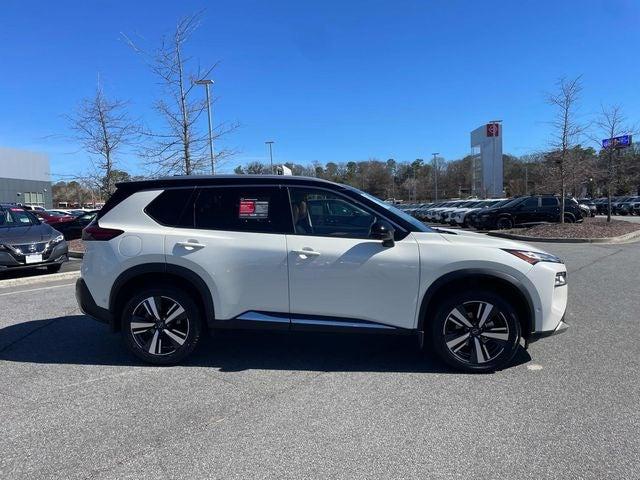 2022 Nissan Rogue Platinum FWD