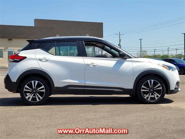 2020 Nissan Kicks SR Xtronic CVT