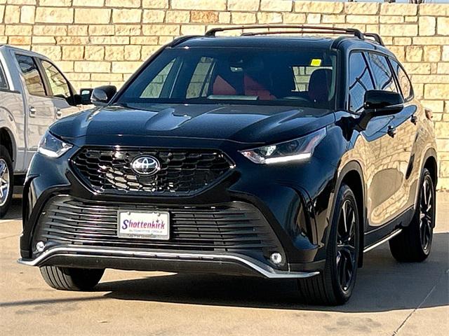 2024 Toyota Highlander XSE