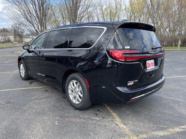 2025 Chrysler Pacifica PACIFICA SELECT