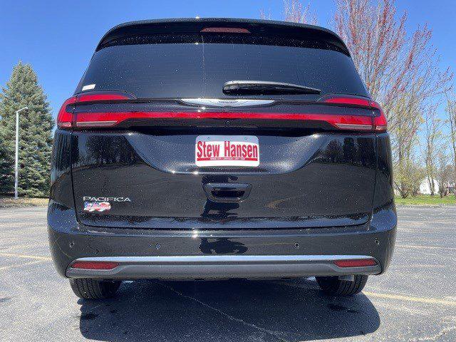 2025 Chrysler Pacifica PACIFICA SELECT