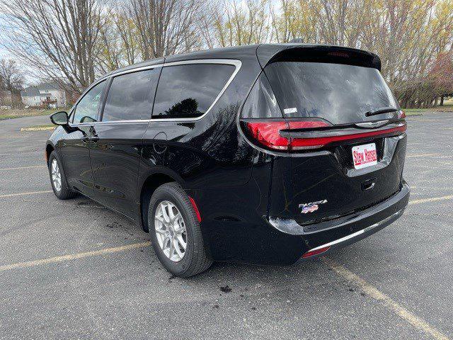 2025 Chrysler Pacifica PACIFICA SELECT