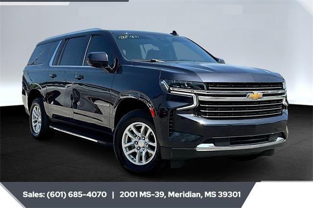 2023 Chevrolet Suburban 2WD LT