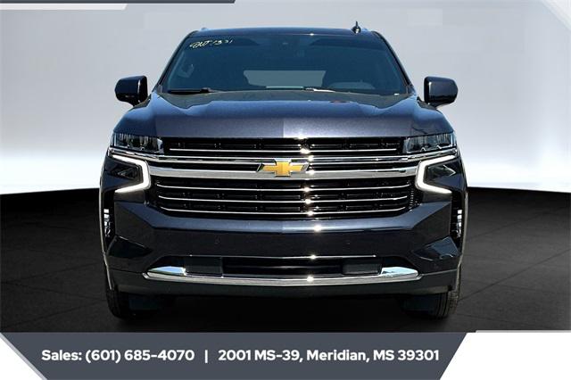 2023 Chevrolet Suburban 2WD LT
