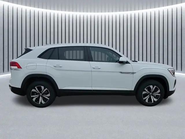2025 Volkswagen Atlas Cross Sport 2.0T SE