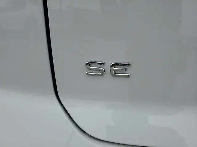 2025 Volkswagen Atlas Cross Sport 2.0T SE