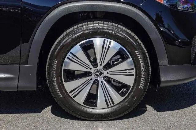 2024 Mercedes-Benz EQB 300 4MATIC