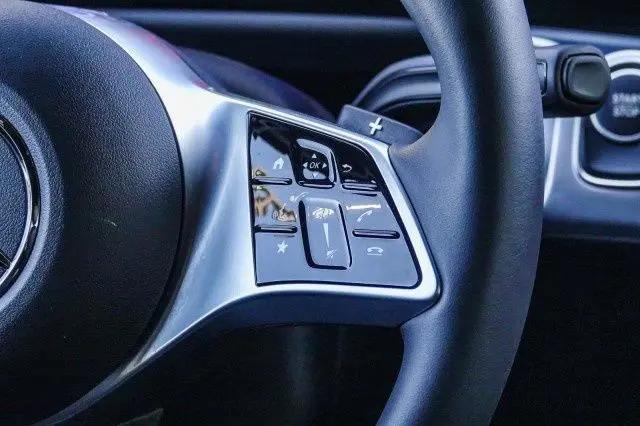 2024 Mercedes-Benz EQB 300 4MATIC