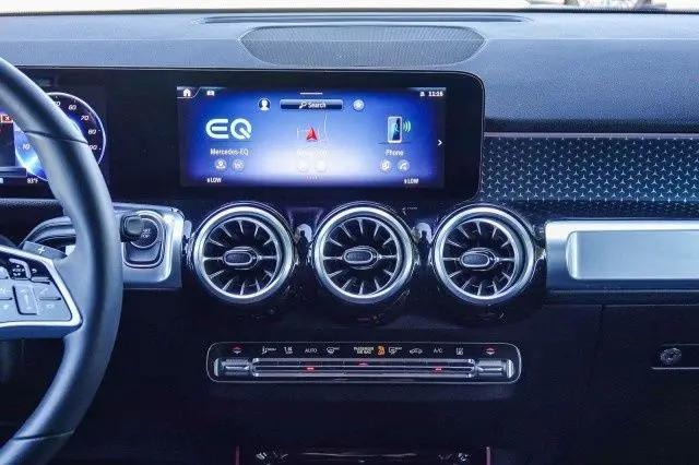 2024 Mercedes-Benz EQB 300 4MATIC