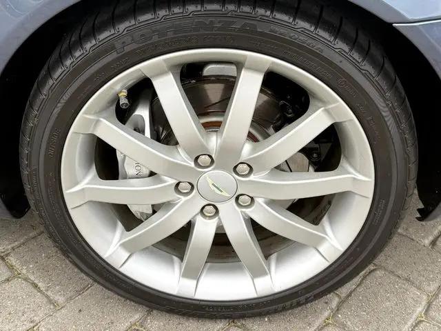 2005 Aston Martin DB9 Standard
