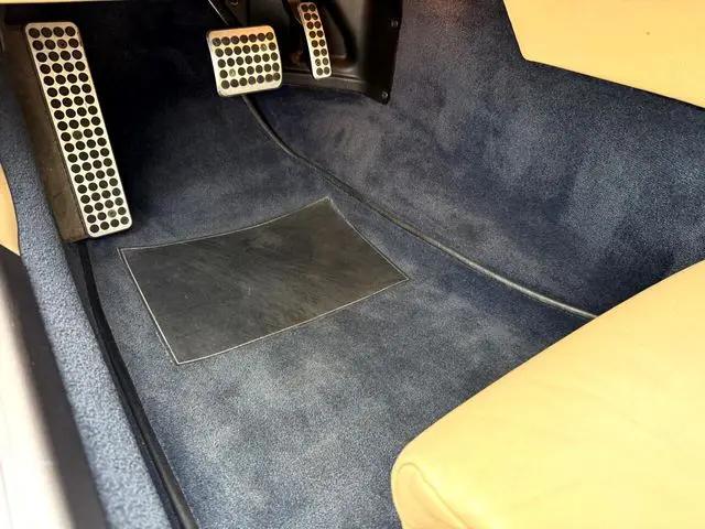 2005 Aston Martin DB9 Standard