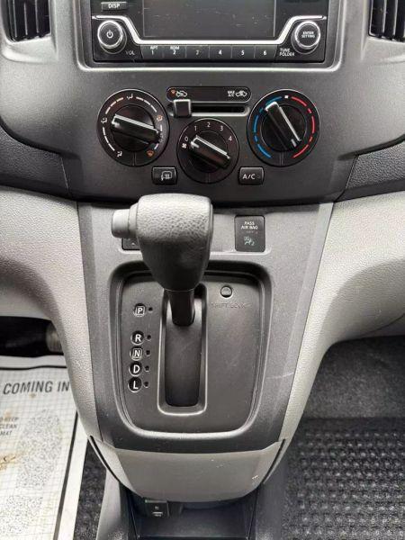2019 Nissan NV200 SV