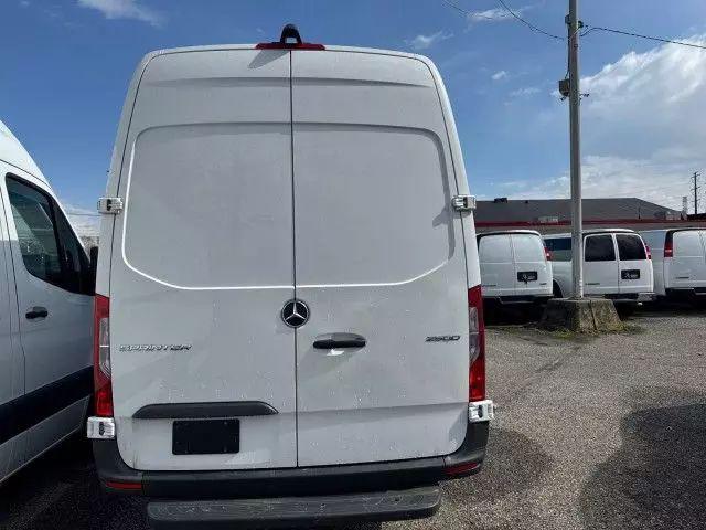 2023 Mercedes-Benz Sprinter Cargo Van High Roof 4-Cyl Gas