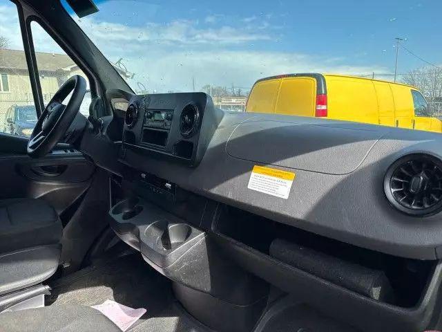 2023 Mercedes-Benz Sprinter Cargo Van High Roof 4-Cyl Gas