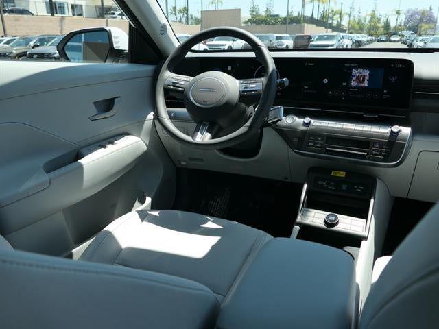 2025 Hyundai Kona EV SEL - Photo 23