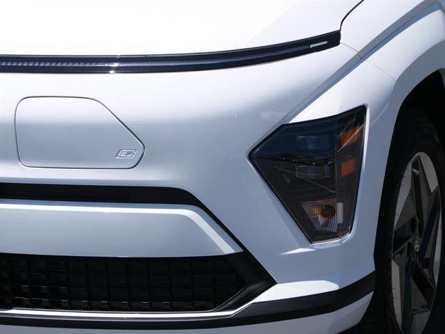 2025 Hyundai Kona EV SEL - Photo 35
