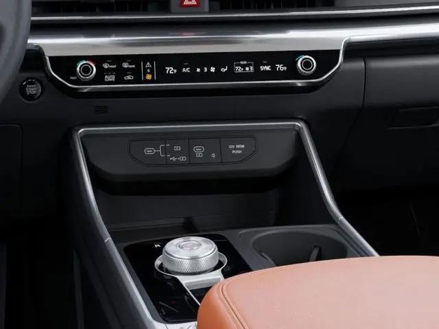 2025 Kia Carnival MPV SX Prestige